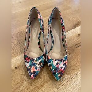 Kelly and Katie high heels. Retro